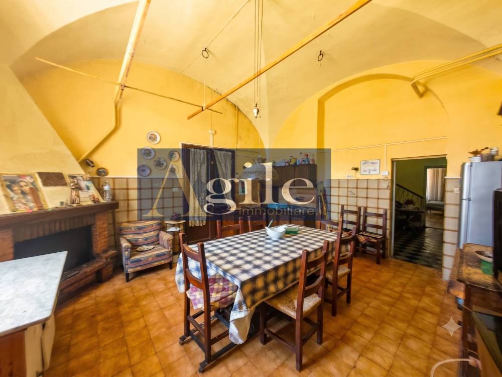 casa indipendente in vendita a Corropoli in zona Ravigliano