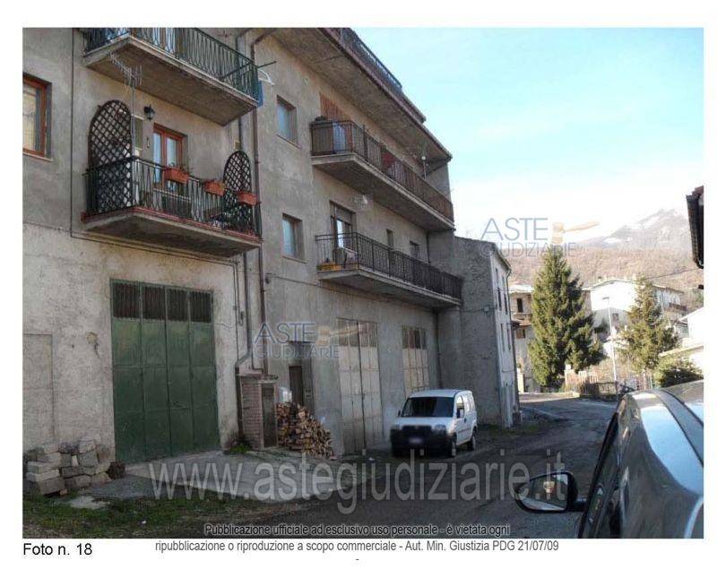 appartamento in vendita a Crognaleto in zona Nerito