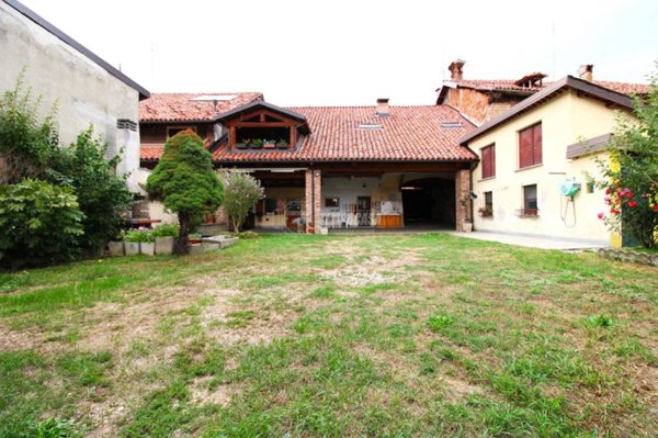 casa indipendente in vendita a Rocca de' Baldi