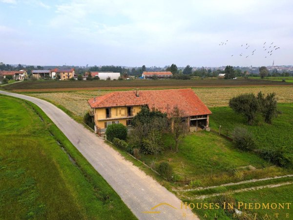 casa indipendente in vendita a Rocca de' Baldi