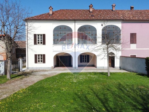 casa indipendente in vendita a Rocca de' Baldi