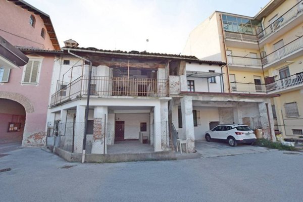 casa indipendente in vendita a Rocca de' Baldi