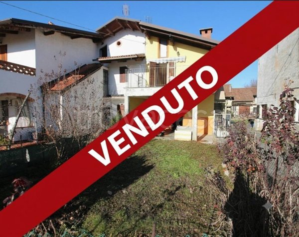 casa indipendente in vendita a Rocca de' Baldi