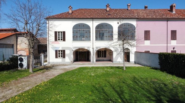 casa indipendente in vendita a Rocca de' Baldi