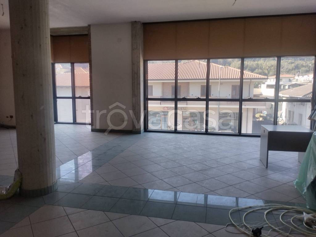 negozio in vendita a Giulianova