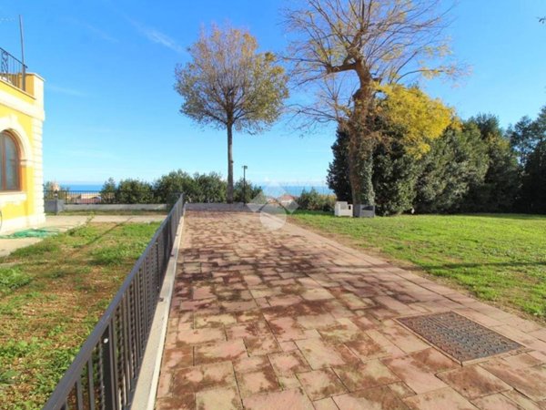 appartamento in vendita a Giulianova