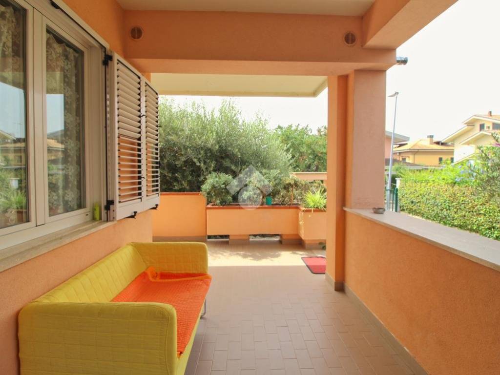 casa indipendente in vendita a Giulianova in zona Case di Trento