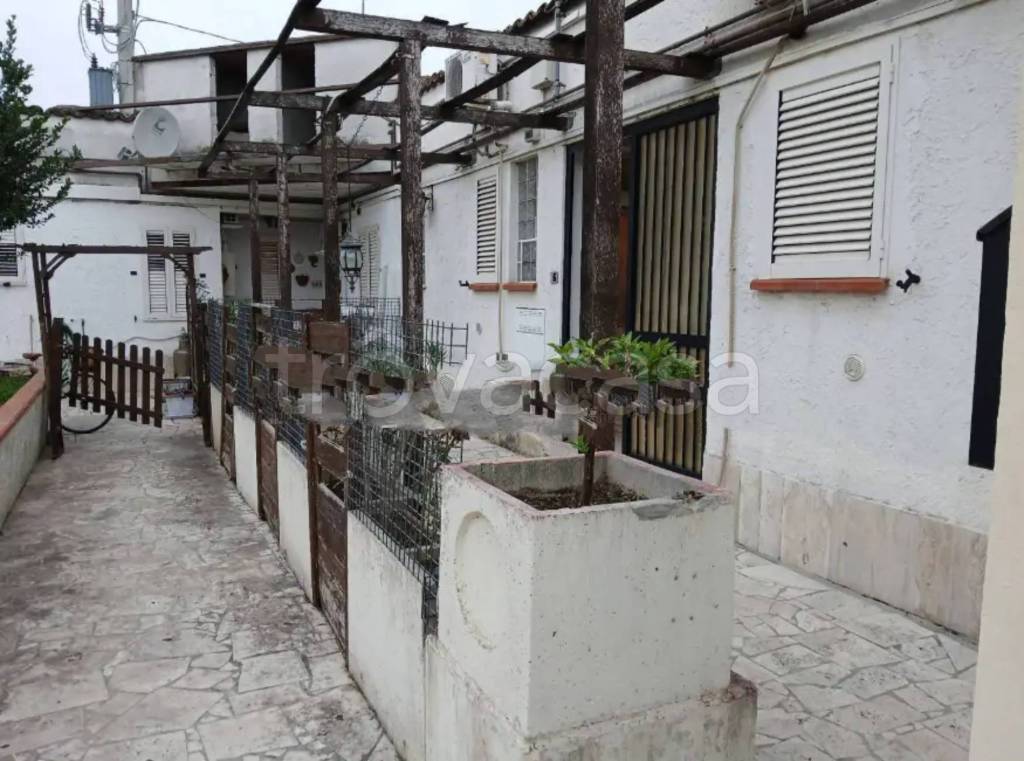 casa indipendente in vendita a Giulianova