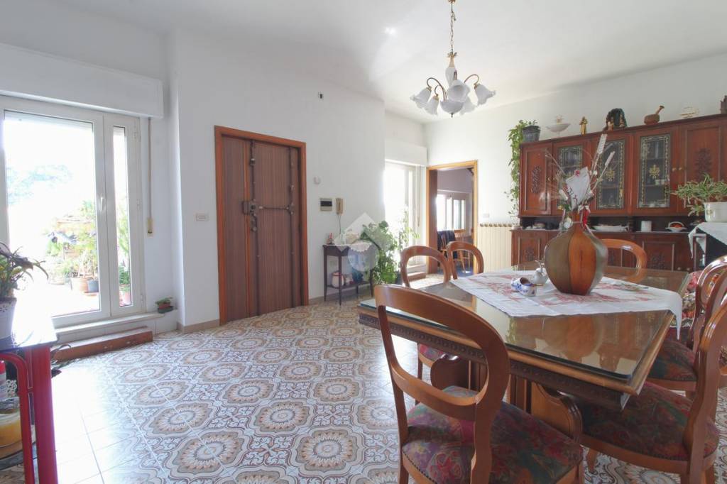 appartamento in vendita a Giulianova