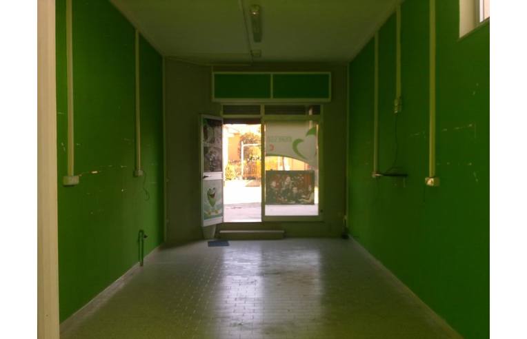 negozio in vendita a Giulianova