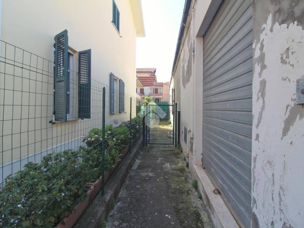 negozio in vendita a Giulianova