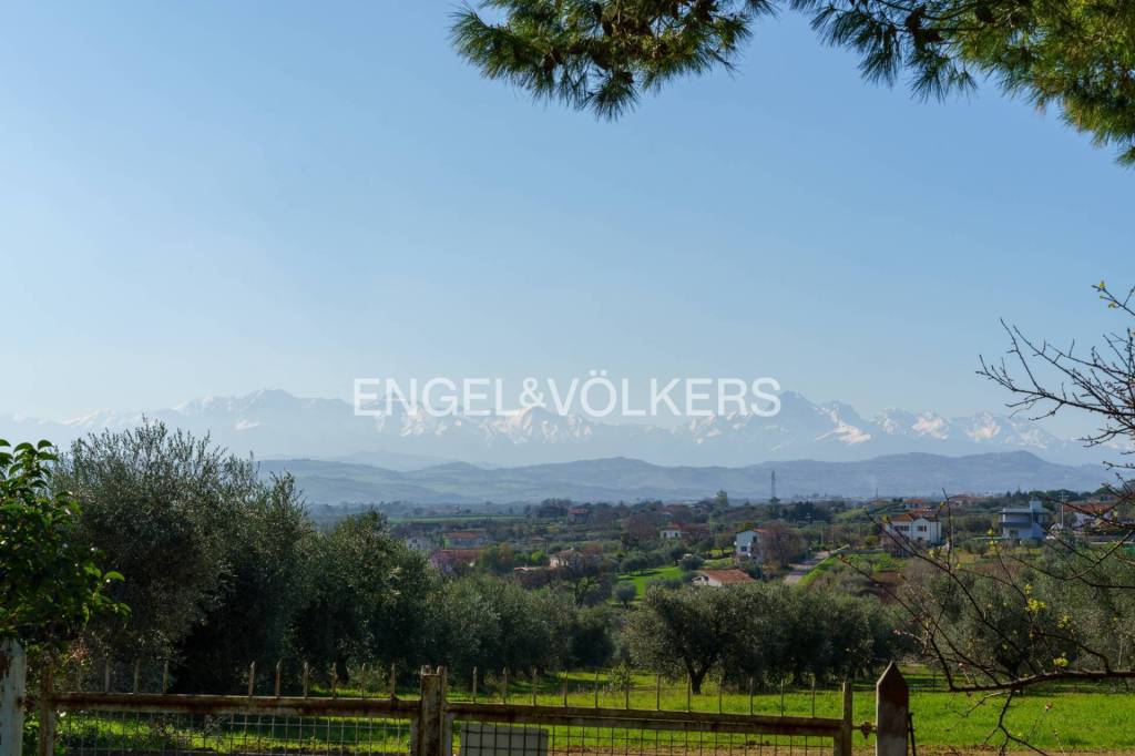 terreno edificabile in vendita a Giulianova