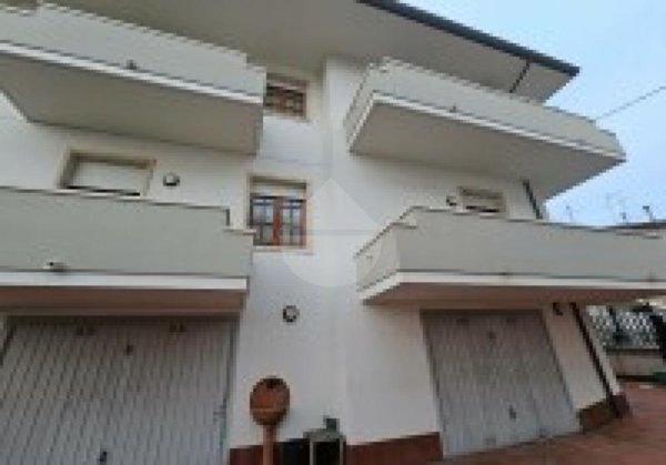 casa indipendente in vendita a Giulianova
