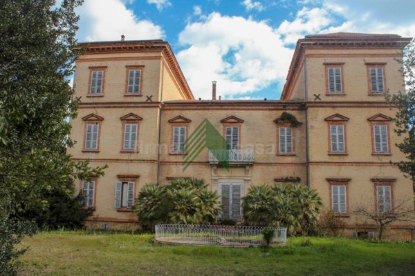 villa in vendita a Giulianova