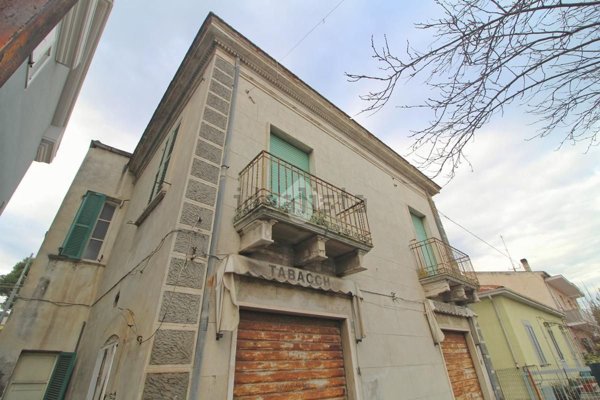 pentavano in vendita a Giulianova