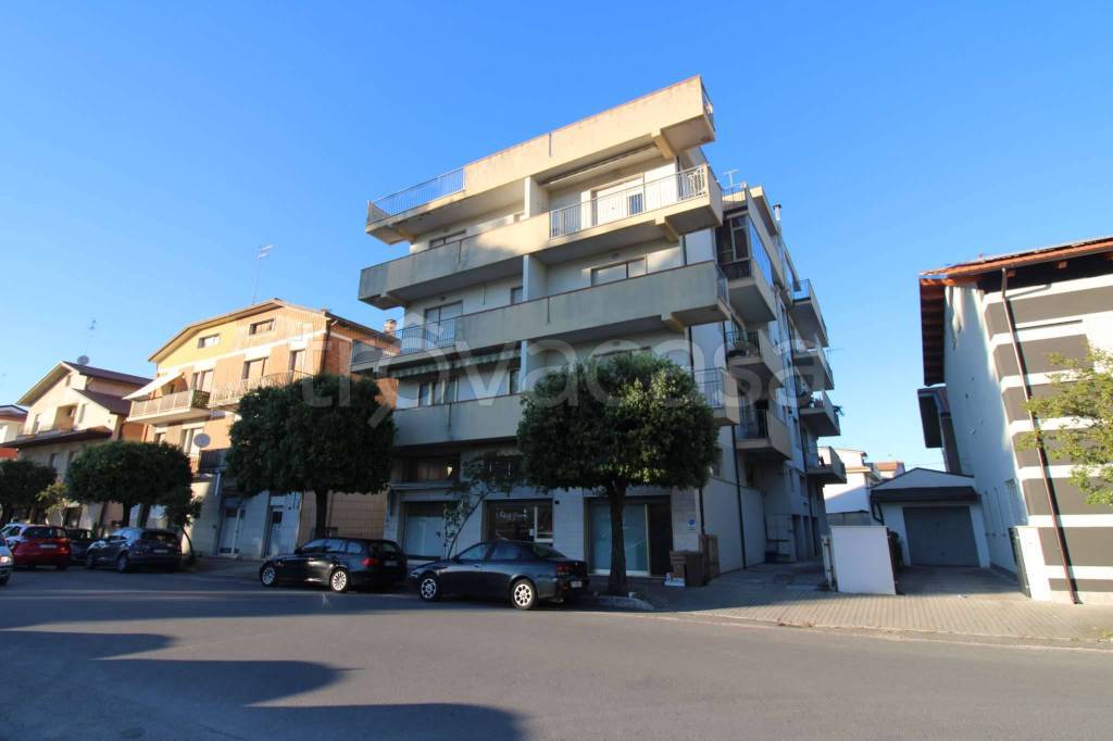 appartamento in vendita a Giulianova