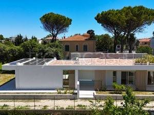 casa indipendente in vendita a Giulianova