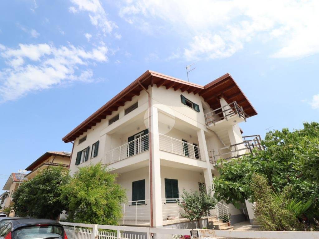 appartamento in vendita a Giulianova