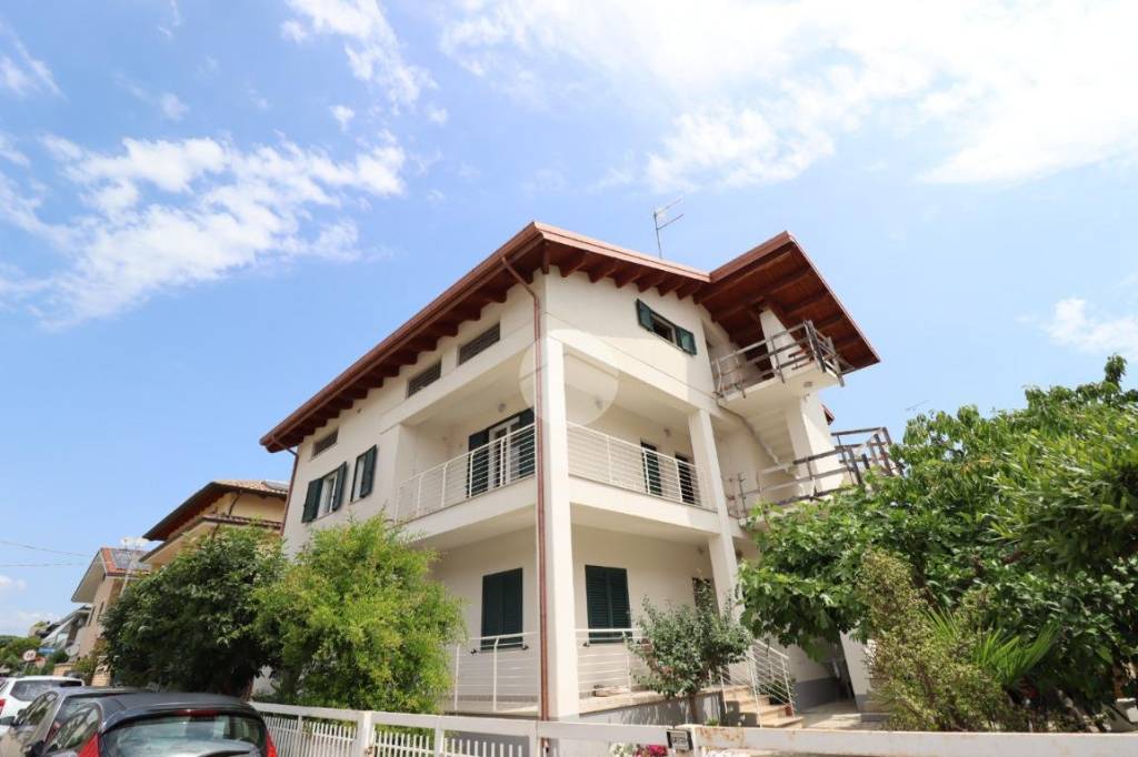 appartamento in vendita a Giulianova