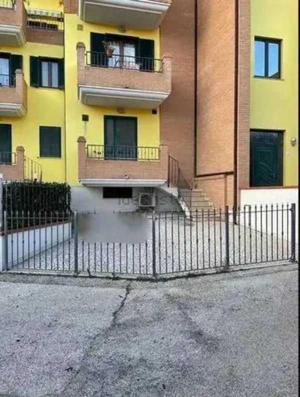 ufficio in vendita a Giulianova