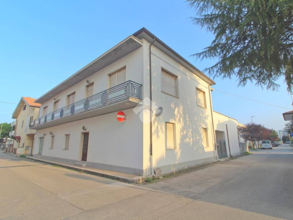 appartamento in vendita a Giulianova