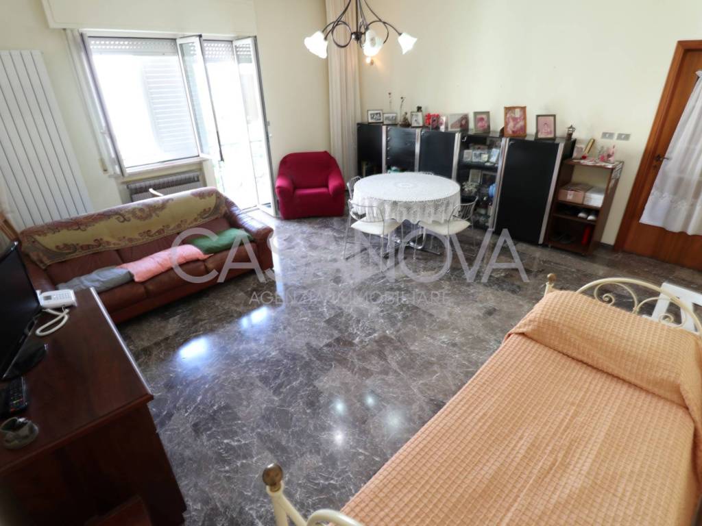 appartamento in vendita a Giulianova