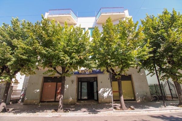 intera palazzina in vendita a Giulianova