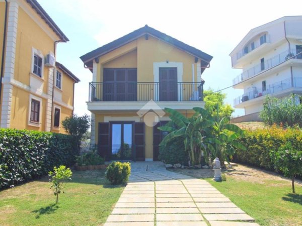 appartamento in vendita a Giulianova