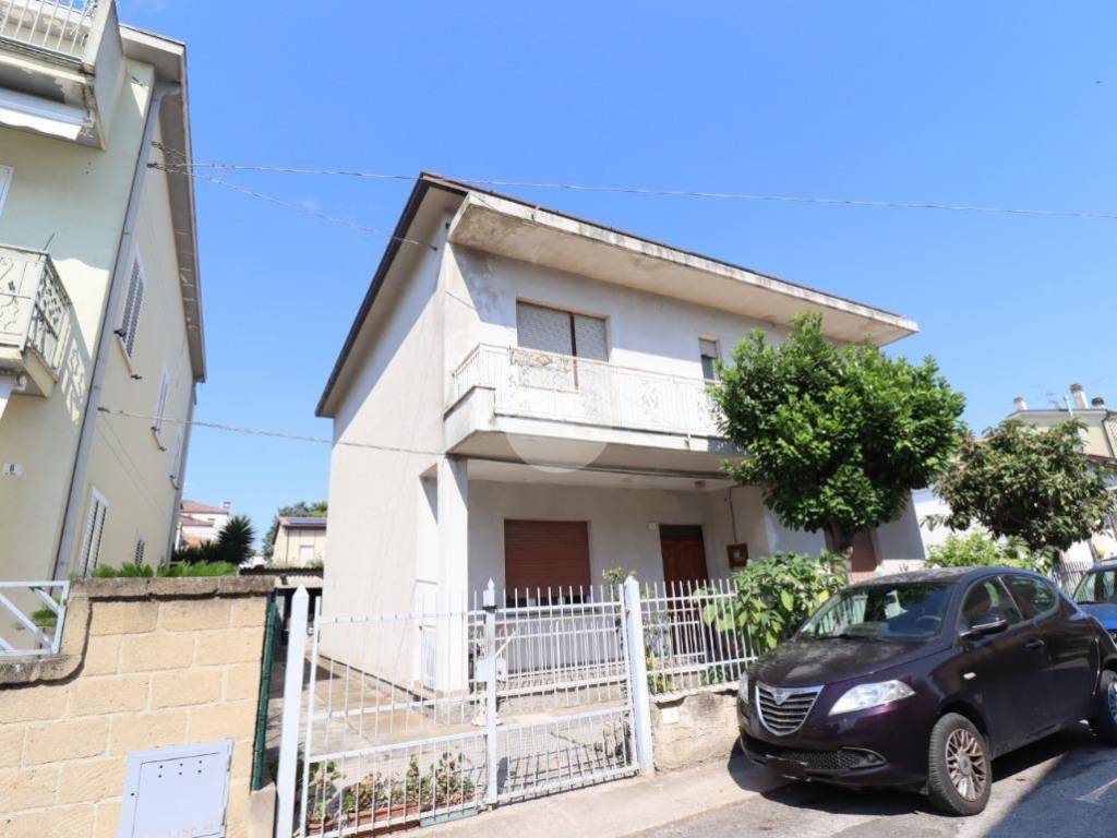 appartamento in vendita a Giulianova