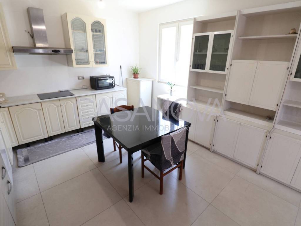 appartamento in vendita a Giulianova