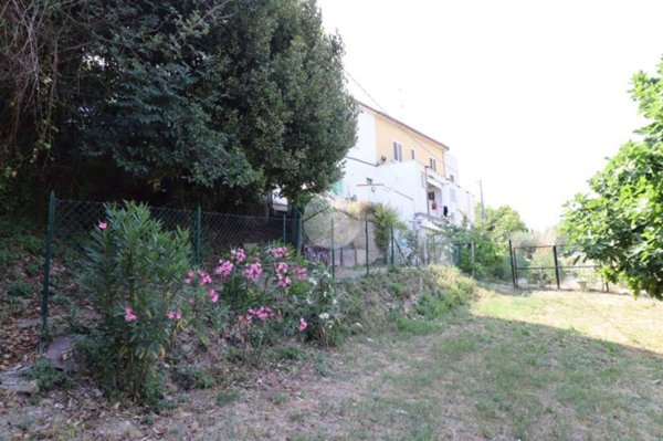 casa indipendente in vendita a Giulianova