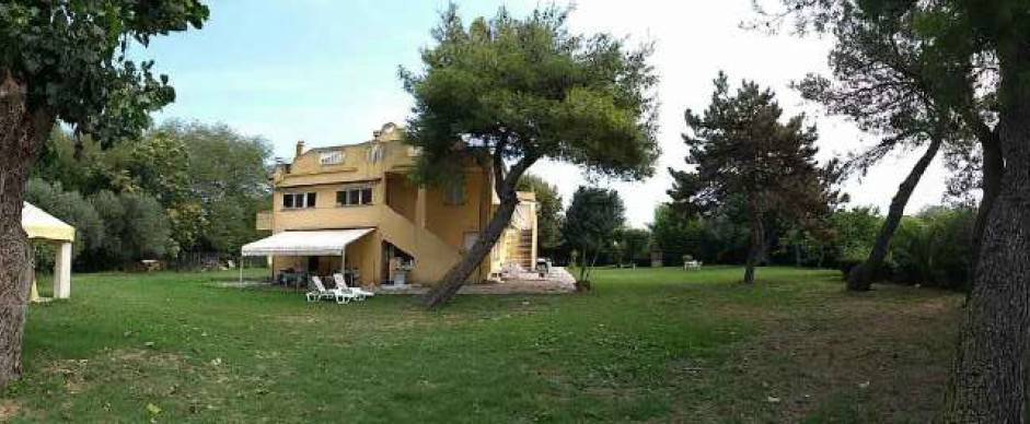 casa indipendente in vendita a Giulianova