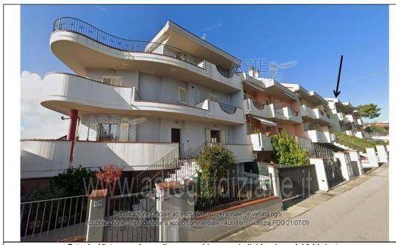 appartamento in vendita a Giulianova