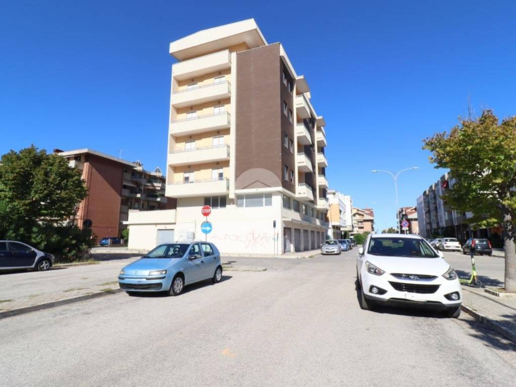 appartamento in vendita a Giulianova