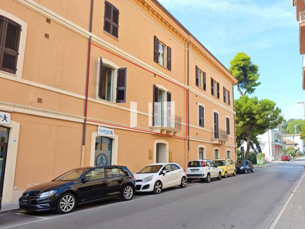 appartamento in vendita a Giulianova