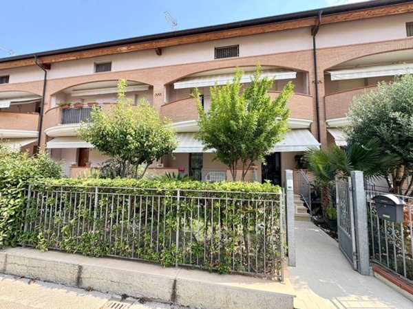 casa indipendente in vendita a Giulianova in zona Villa Pozzoni