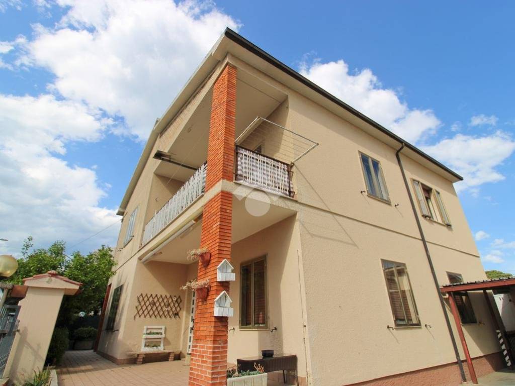 casa indipendente in vendita a Giulianova