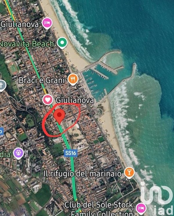 locale commerciale in vendita a Giulianova