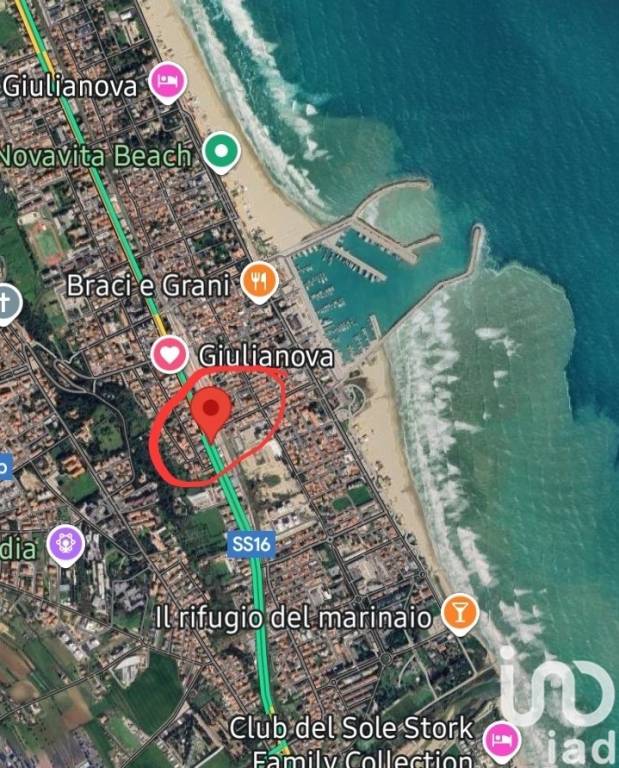 locale commerciale in vendita a Giulianova