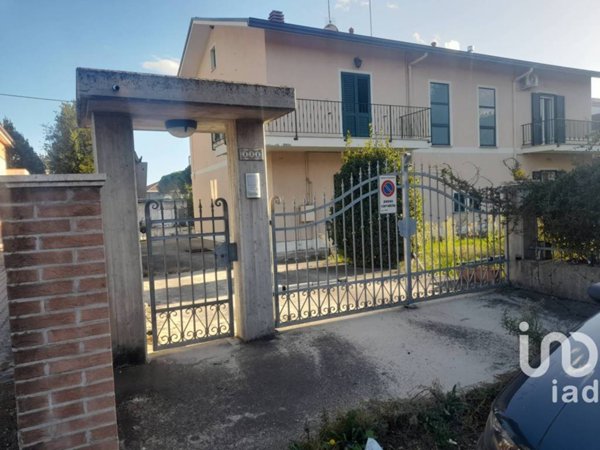 appartamento in vendita a Giulianova in zona Colleranesco