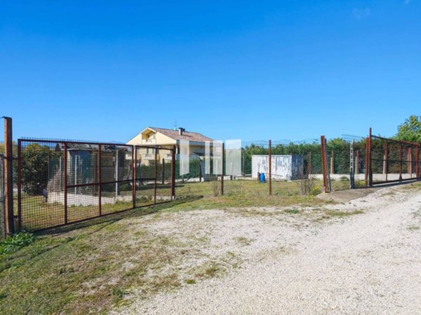 terreno agricolo in vendita a Giulianova in zona Case di Trento