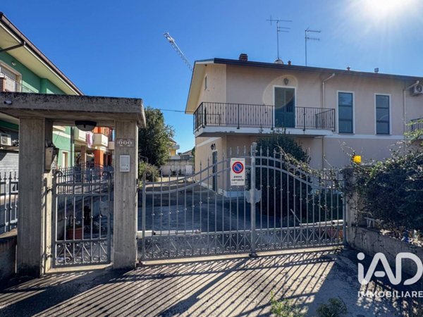 appartamento in vendita a Giulianova