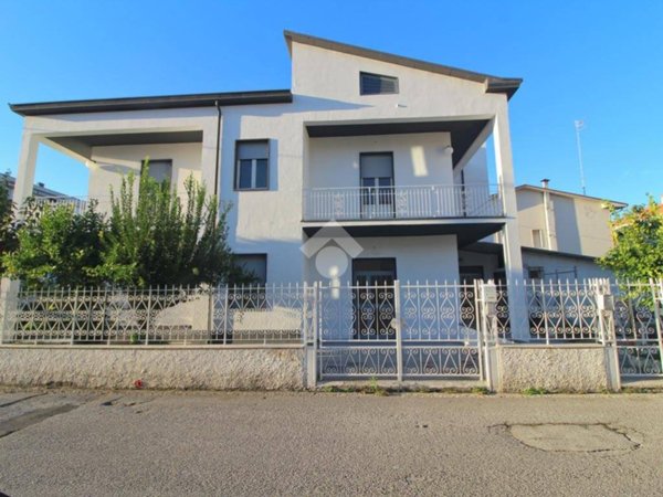 appartamento in vendita a Giulianova