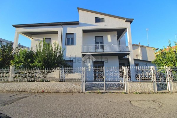 appartamento in vendita a Giulianova