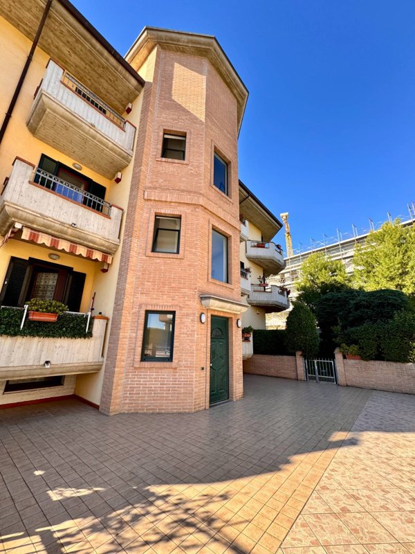 appartamento in vendita a Giulianova