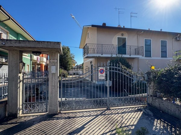 appartamento in vendita a Giulianova