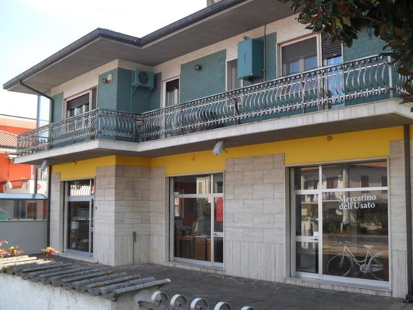 casa indipendente in vendita a Giulianova in zona Colleranesco