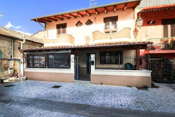 casa indipendente in vendita a Giulianova