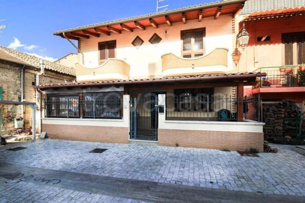 casa indipendente in vendita a Giulianova