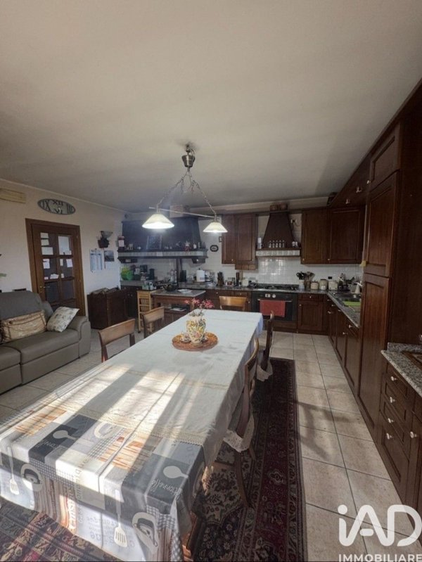 casa indipendente in vendita a Giulianova in zona Colleranesco